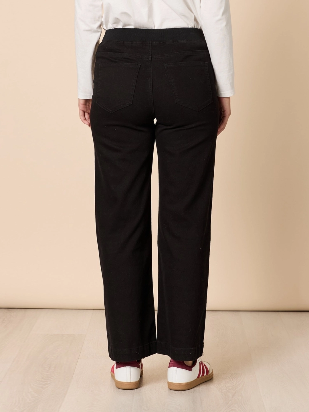 Carpenter Stretch Wide Leg Pull On Denim Jean 