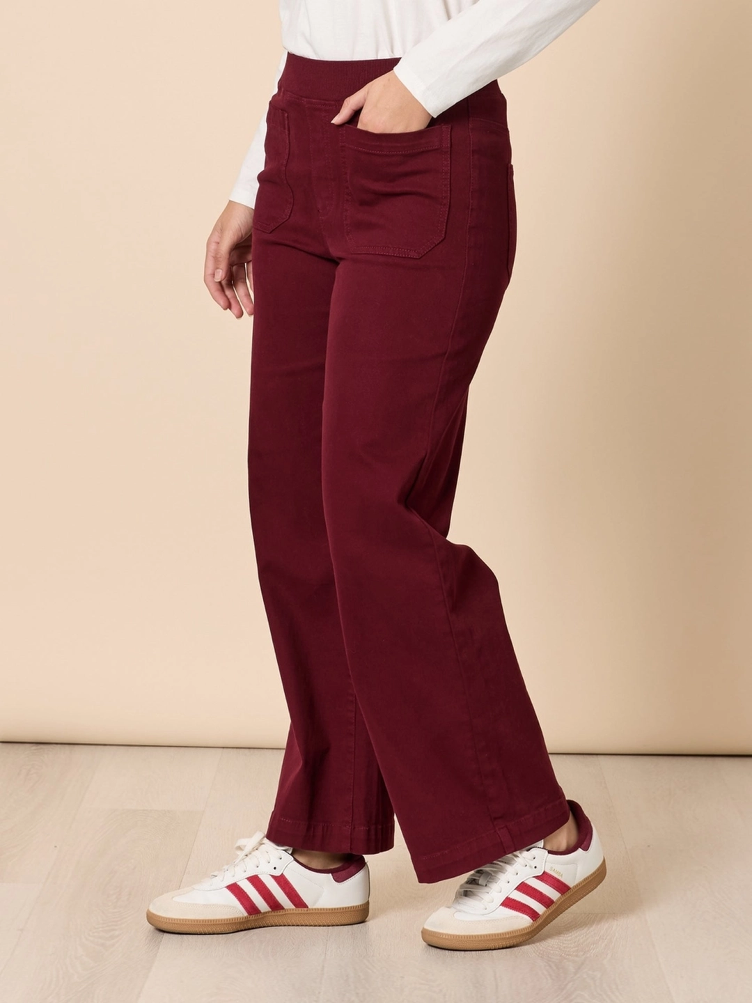 Carpenter Stretch Wide Leg Pull On Denim Jean 