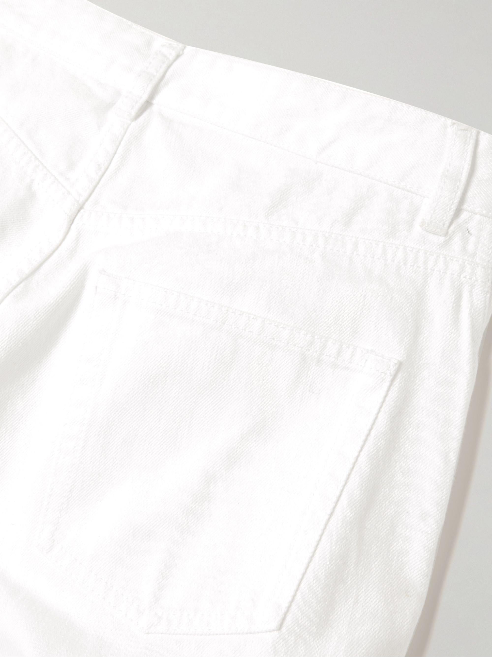 Ruffled Mid-Rise Wide-Leg Jeans