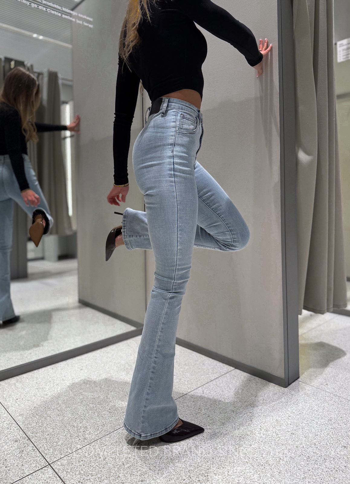 HIGH SCULPT FIT FLARE JEANS