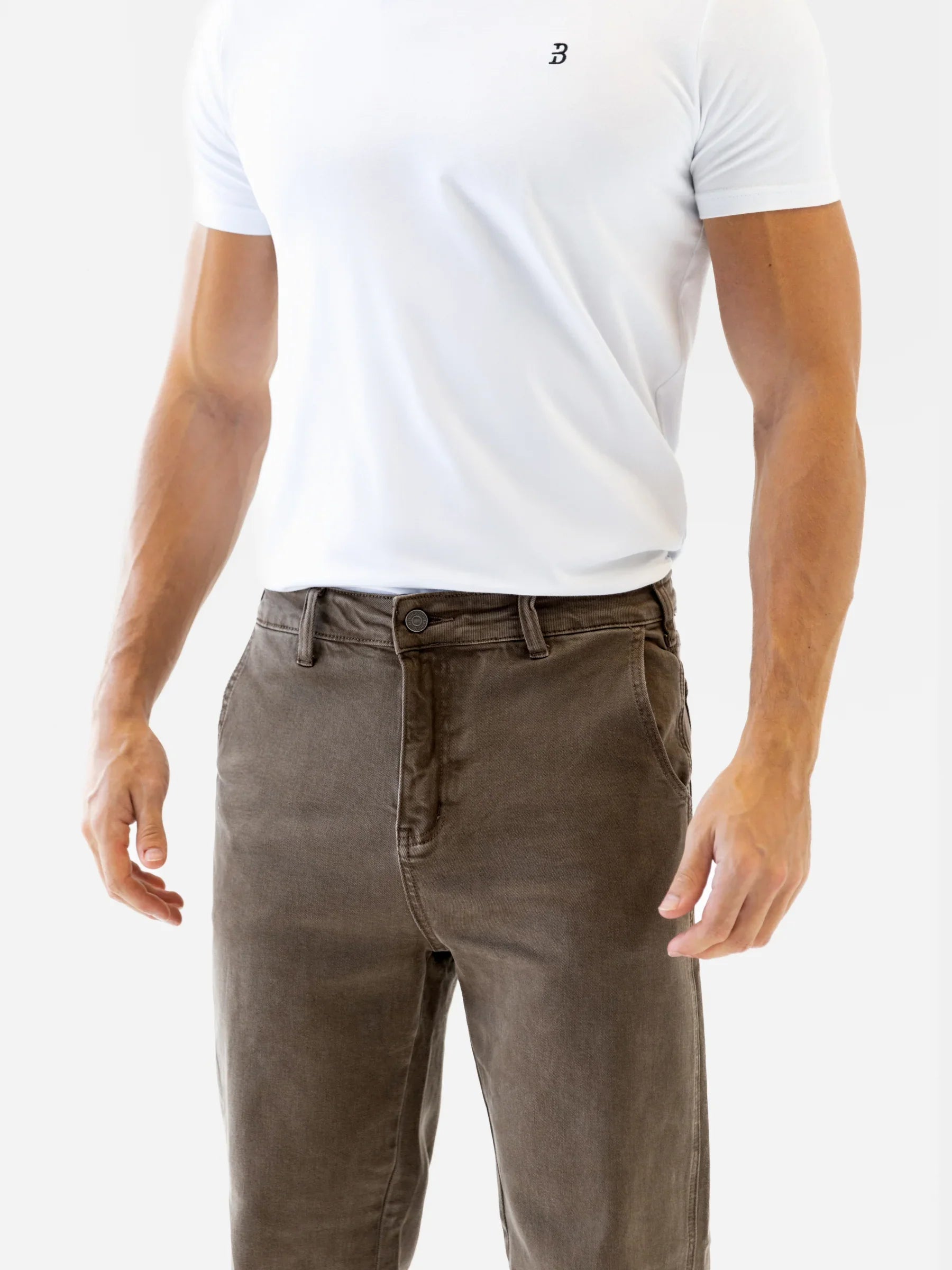 Straight Leg Jeans - Brown