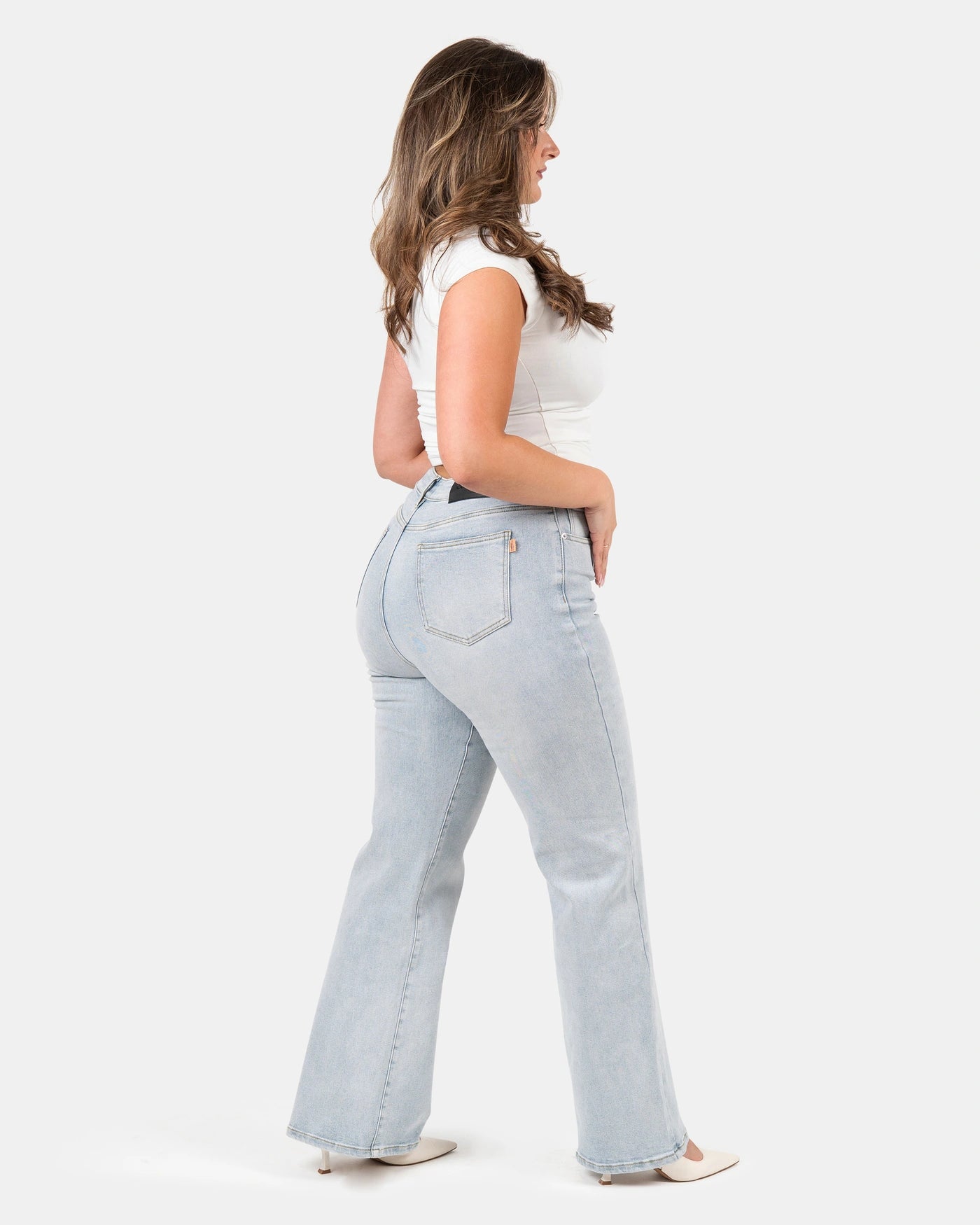 L | 169cm | 74cm waist