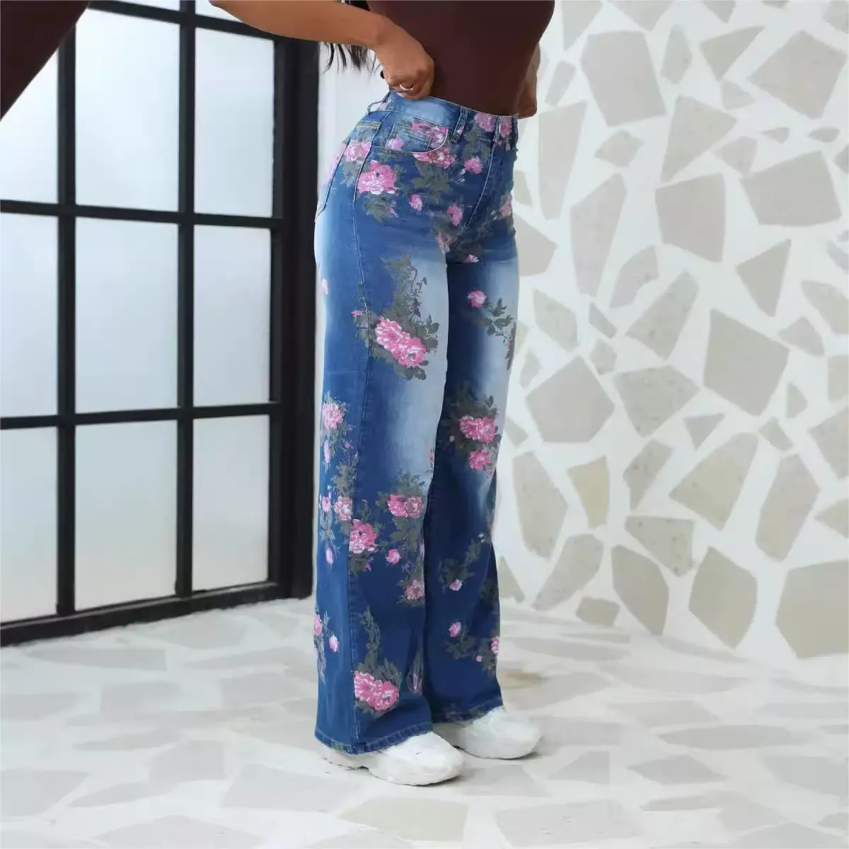 New Women's High-Waisted Printed Jeans