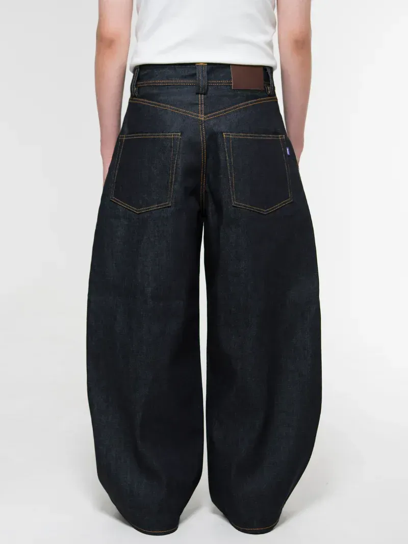 Selvedge Curved Jeans For Men