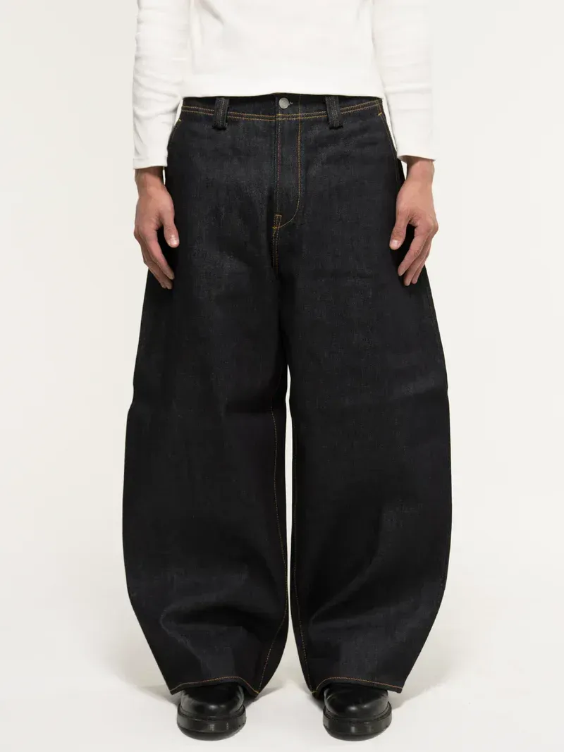 Selvedge Curved Jeans For Men