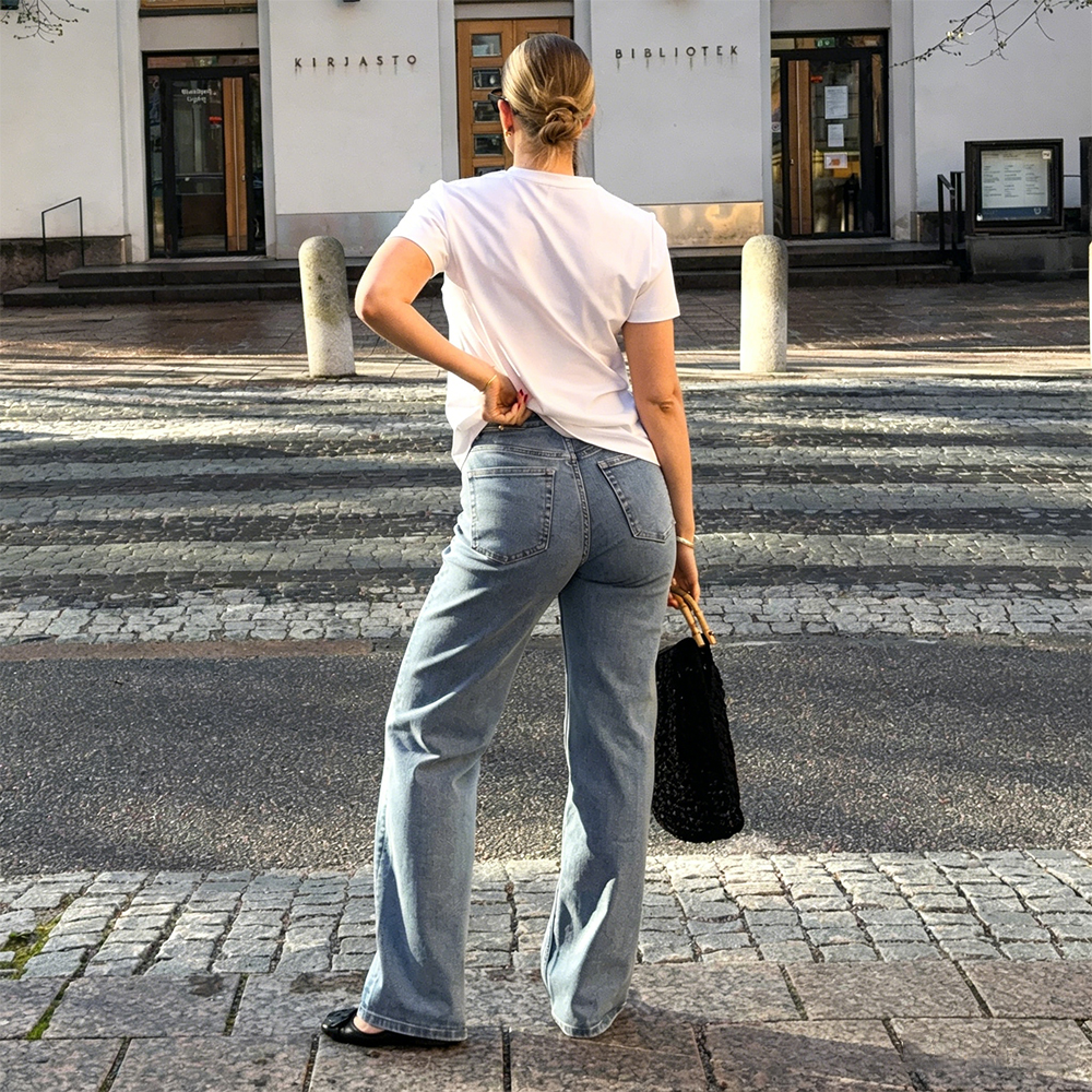Relaxed ComfortDenim™ Jeans