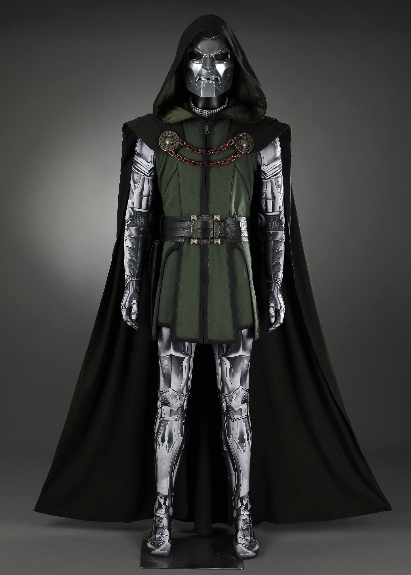Doctor Doom Costume Avengers: Doomsday Victor Von Doom Suit Cosplay