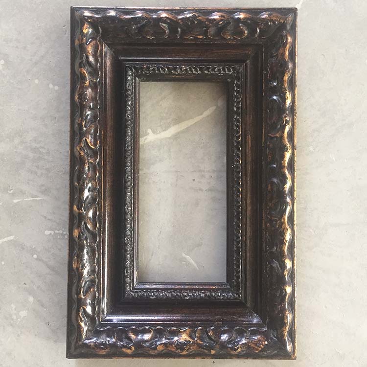 FM-22781 Gold Rectangle Frame in Embossed Style Width-9cm