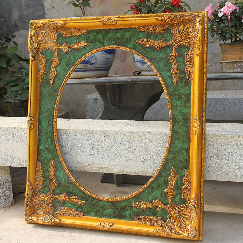 FM-02651 Gold Mix Green Oval-in-Rectangle Frame in Embossed Style Width-9.5cm