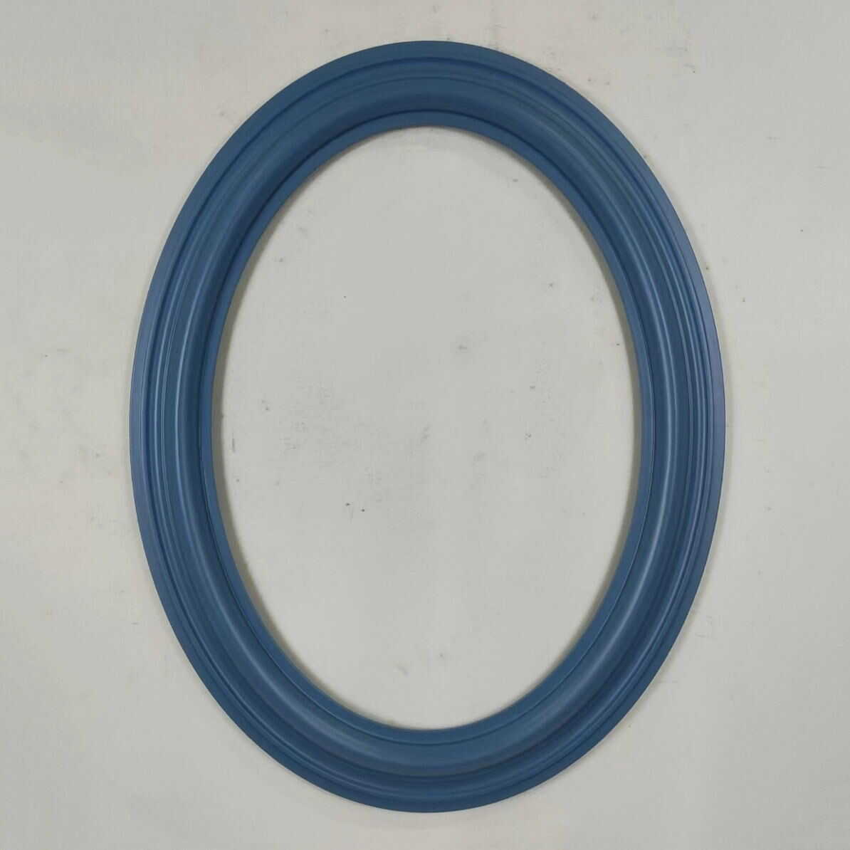 FM-12841 Blue Oval Frame in Simple Style Width-7cm