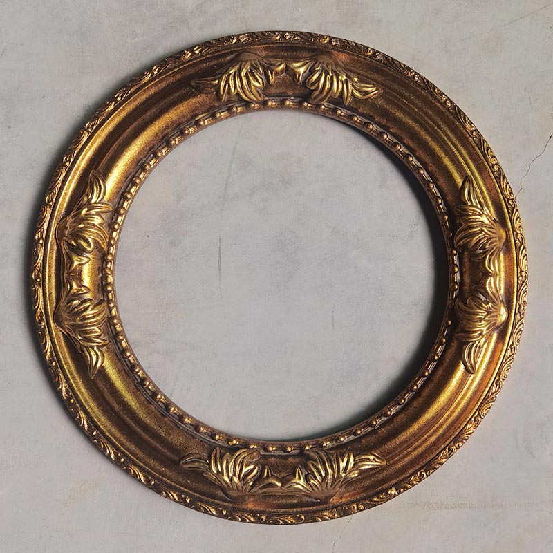 FM-18561 Gold Oval Frame in Embossed Style Width-7cm