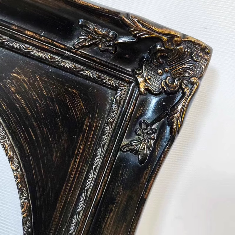 FM-16291 Brown Oval-in-Rectangle Frame in Embossed Style Width-9cm