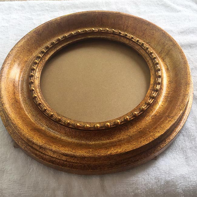 FM-23901 Gold Oval Frame in Simple Style Width-7cm