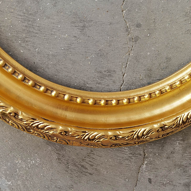 FM-31281 Gold Oval Frame in Embossed Style Width-7cm