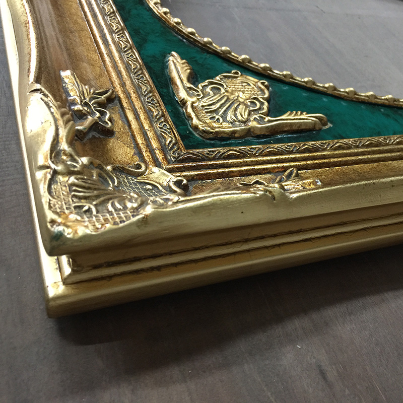 FM-08821 Gold Mix Green Oval-in-Rectangle Frame in Simple Style Width-9cm