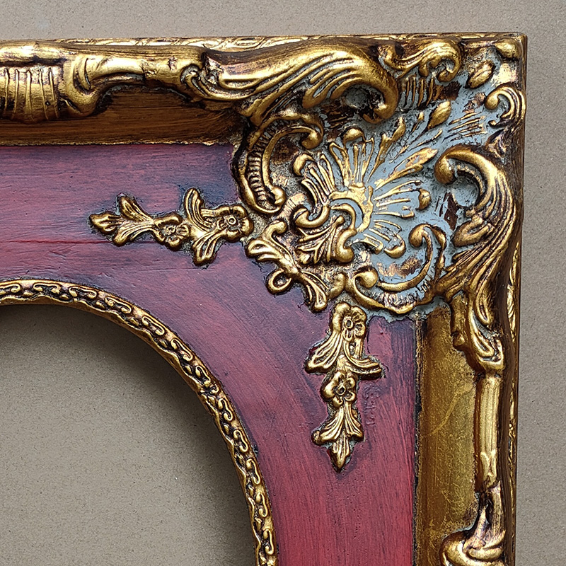 FM-04381 God Mix Red Oval-in-Rectangle Frame in Embossed Style Width-11cm