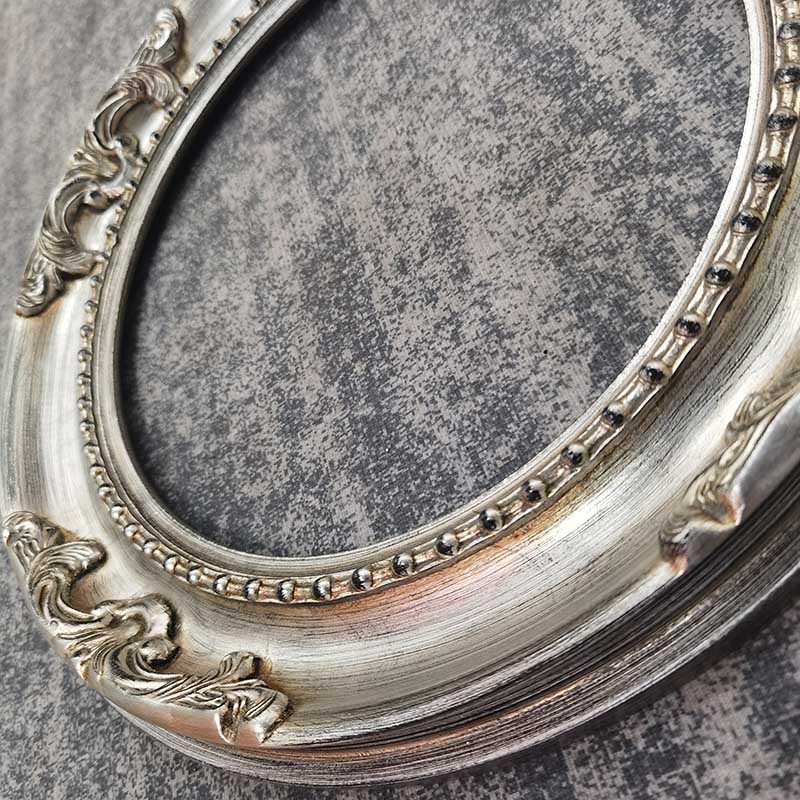FM-38851 Silver Oval Frame in Embossed Style Width-7cm