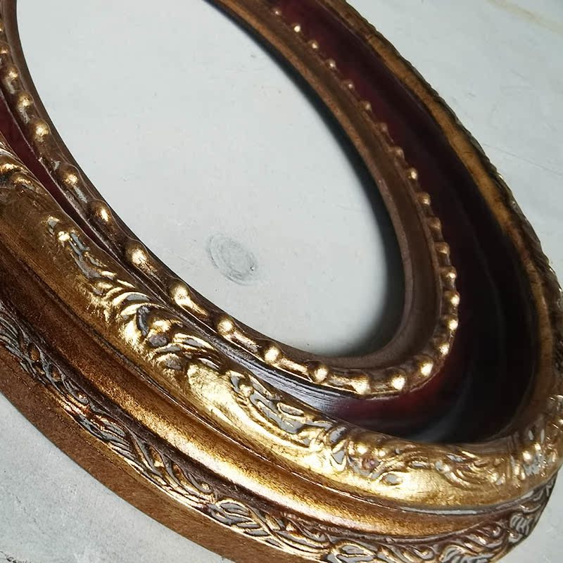 FM-04461 God Mix Brown Oval Frame in Embossed Style Width-7cm