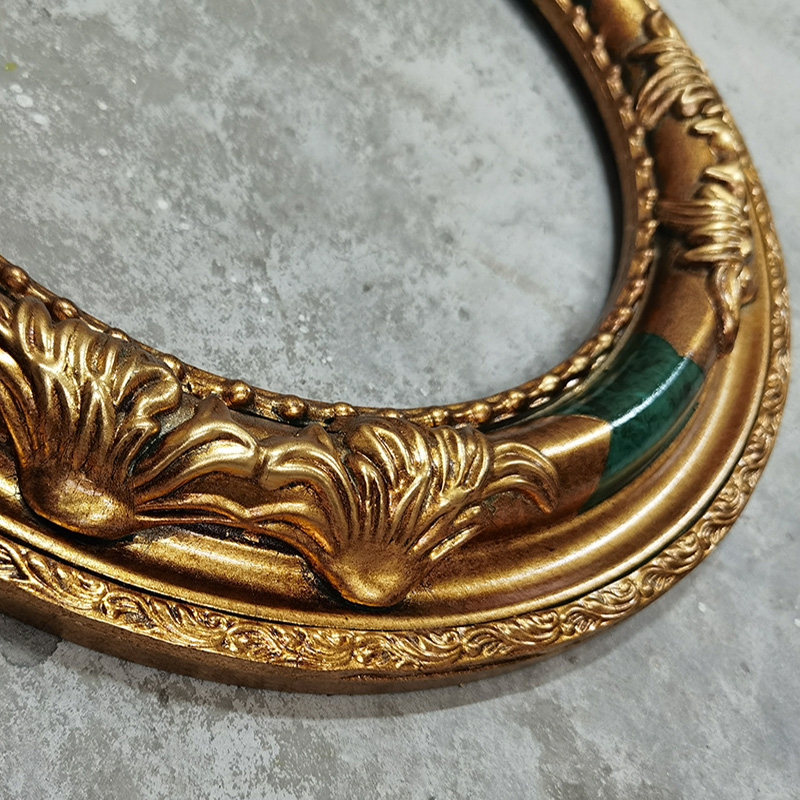 FM-03771 Gold Mix Green Oval Frame in Embossed Style Width-7cm