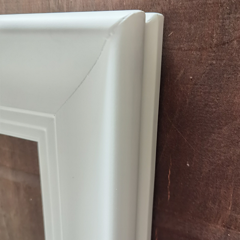 FM-42661 White Rectangle Frame in Simple Style Width-9cm