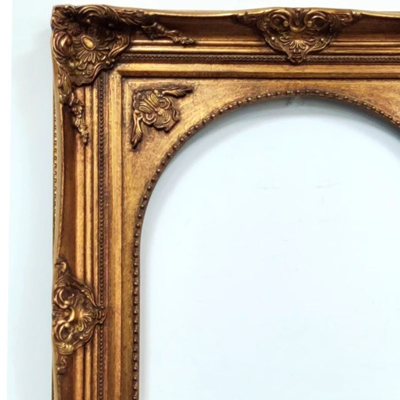 FM-04691 Gold Rectangle Frame in  Width-13cm