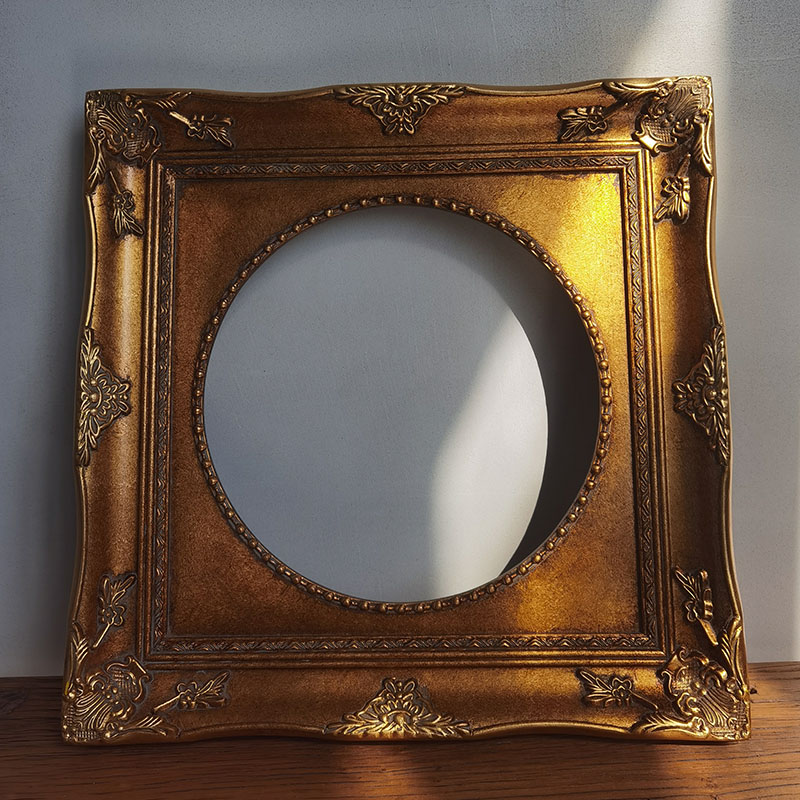 FM-15931 Gold Oval-in-Rectangle Frame in Embossed Style Width-9cm