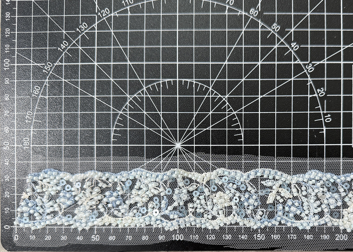 Yanzi lace bead trim (YZM142)