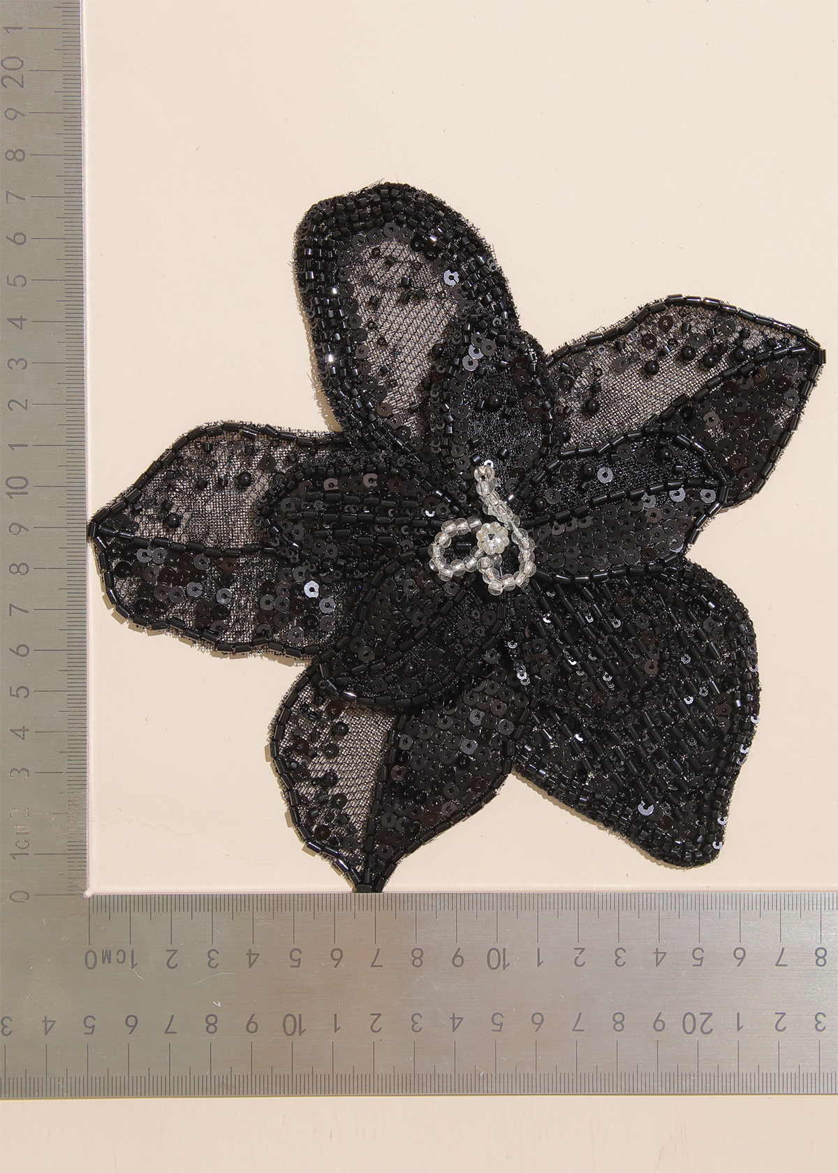 Yanzi Handmade 3d Flower Sequin Beads Applique(YZX108)