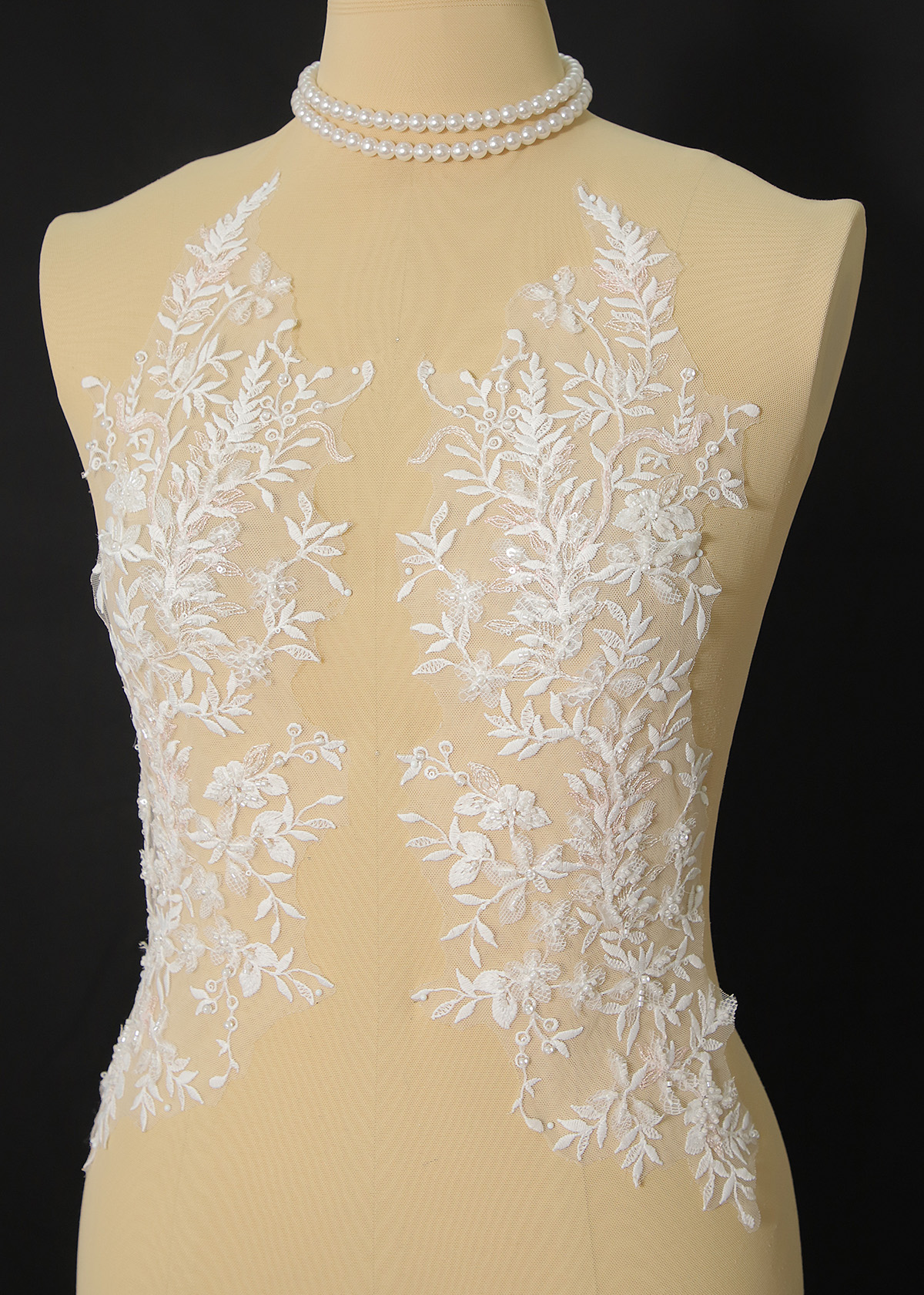 Yanzi embroidery applique floral Laser beaded sequin lace (YZOH119)