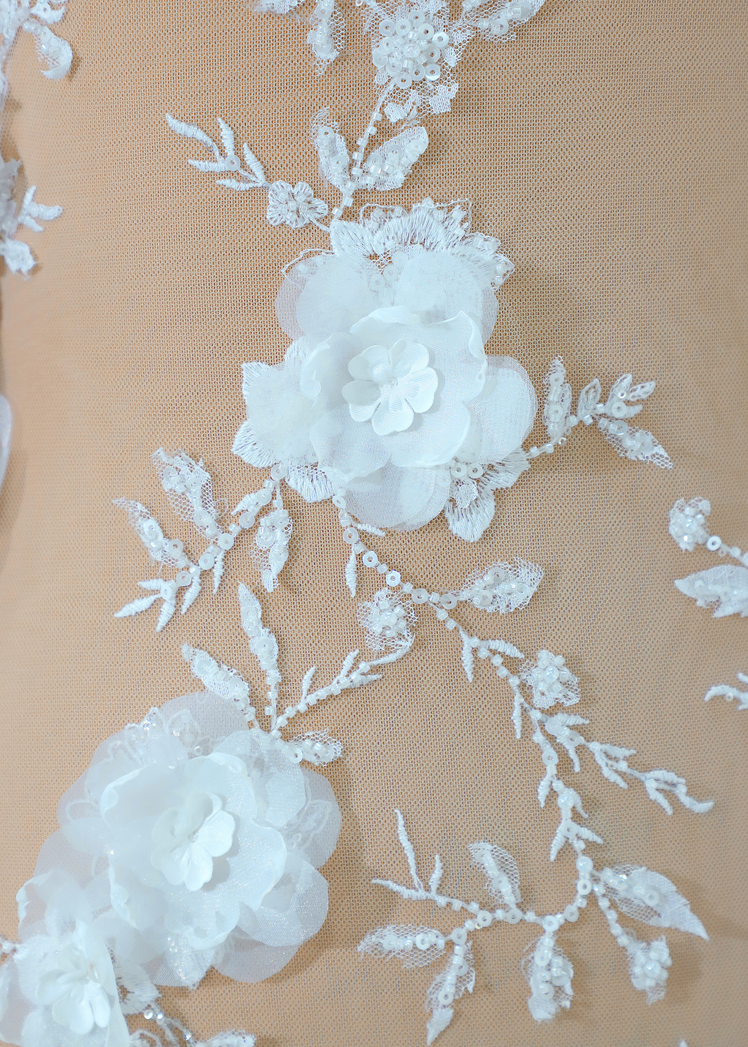 Yanzi 3D floral embroidered lace with beaded sequin  (YZ3DX033）