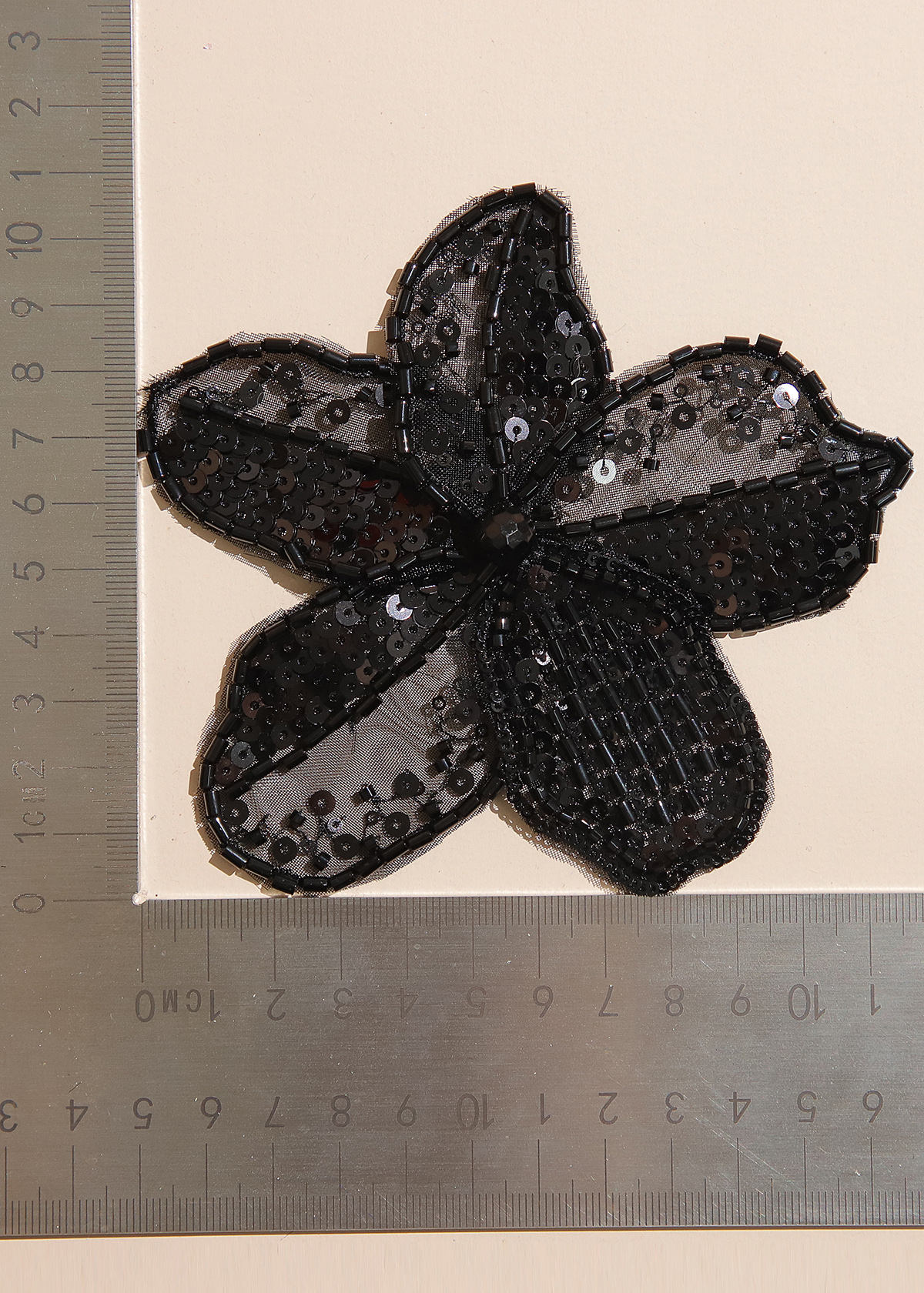 Yanzi Handmade 3d Flower Sequin Beads Applique(YZX148)