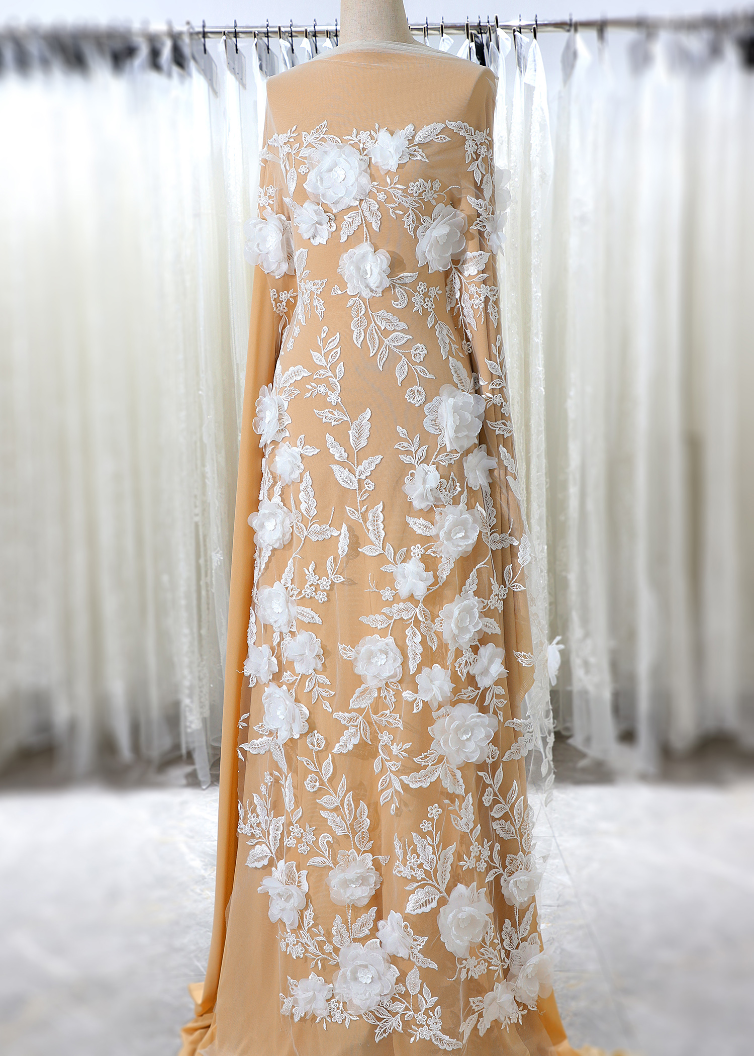 Yanzi 3D floral embroidered lace with beaded sequin  (YZ3DX026）