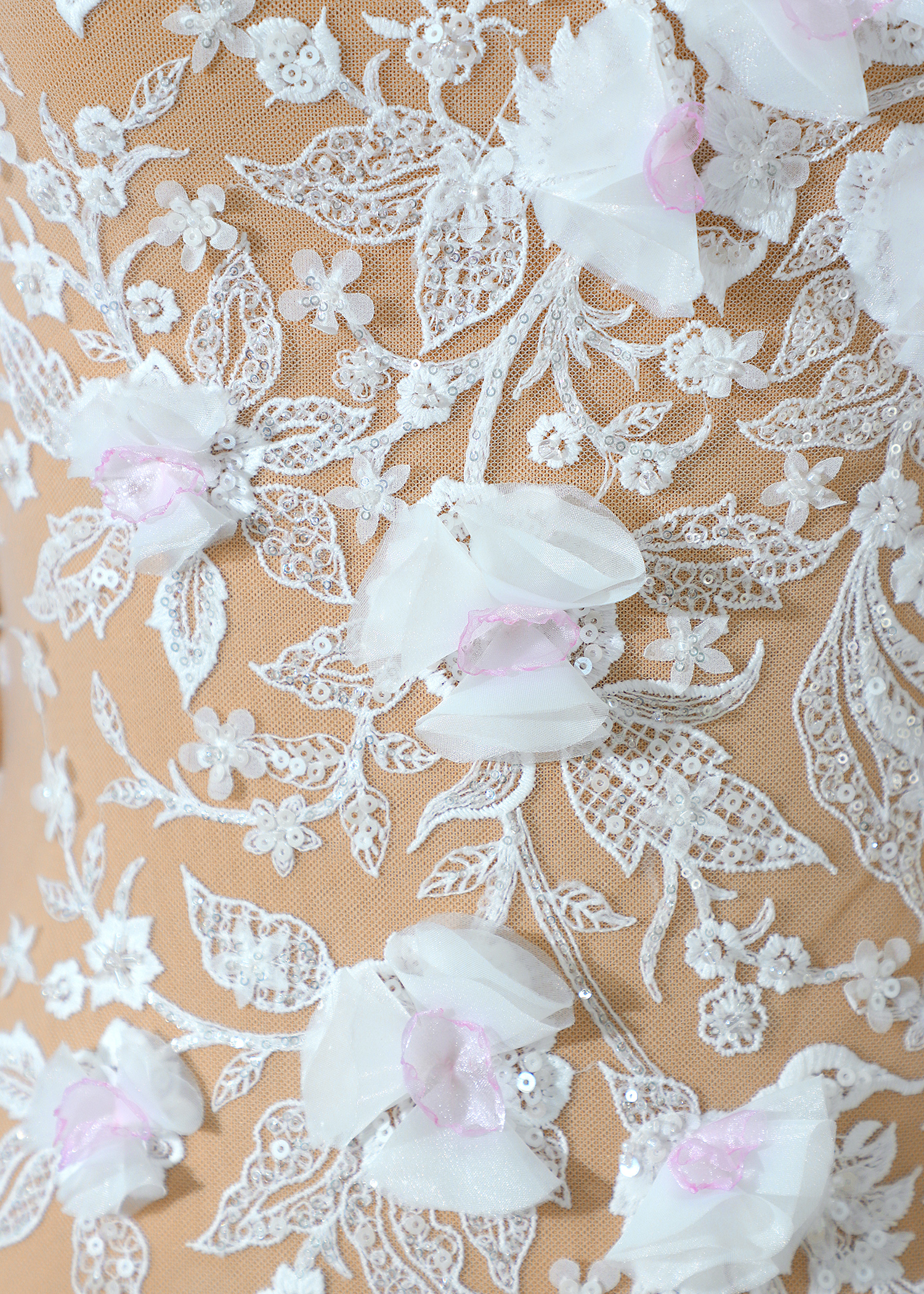 Yanzi 3D floral embroidered lace with beaded sequin  (YZ3DX025）