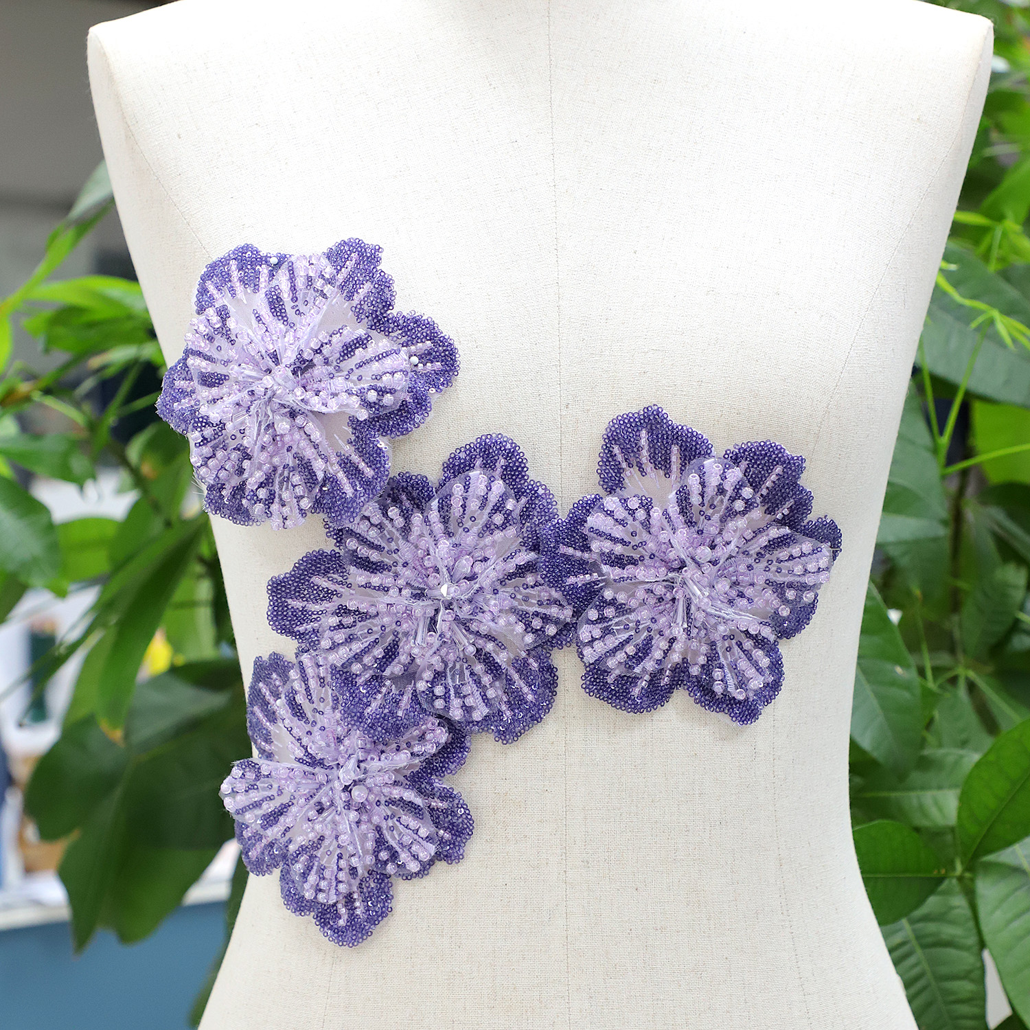 Yanzi Handmade 3d Flower Sequin Beads Applique for Dress Clothing Accessories (YZDH131）