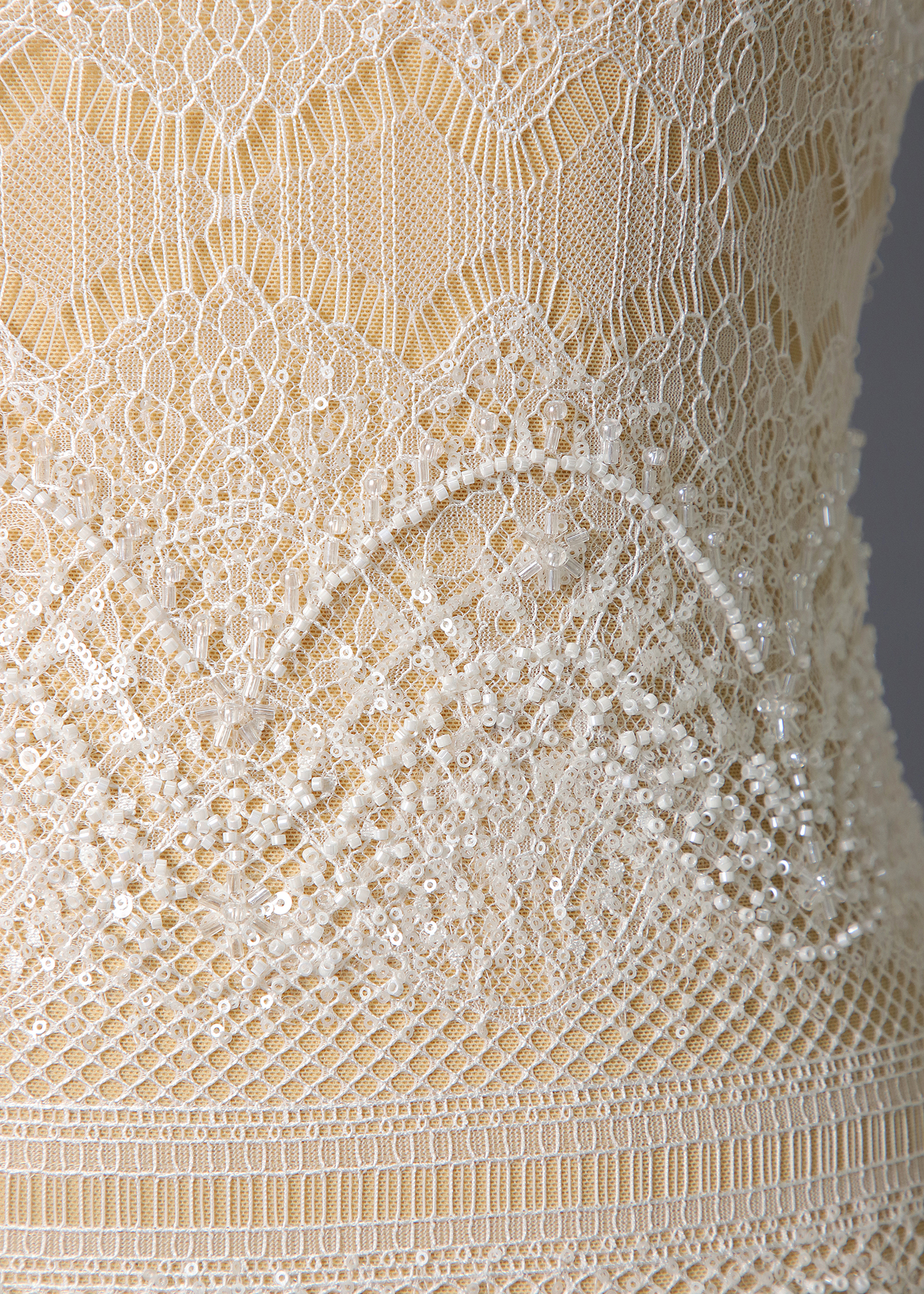 Yanzi floral beaded sequin embroidered lace (YZZX1019)