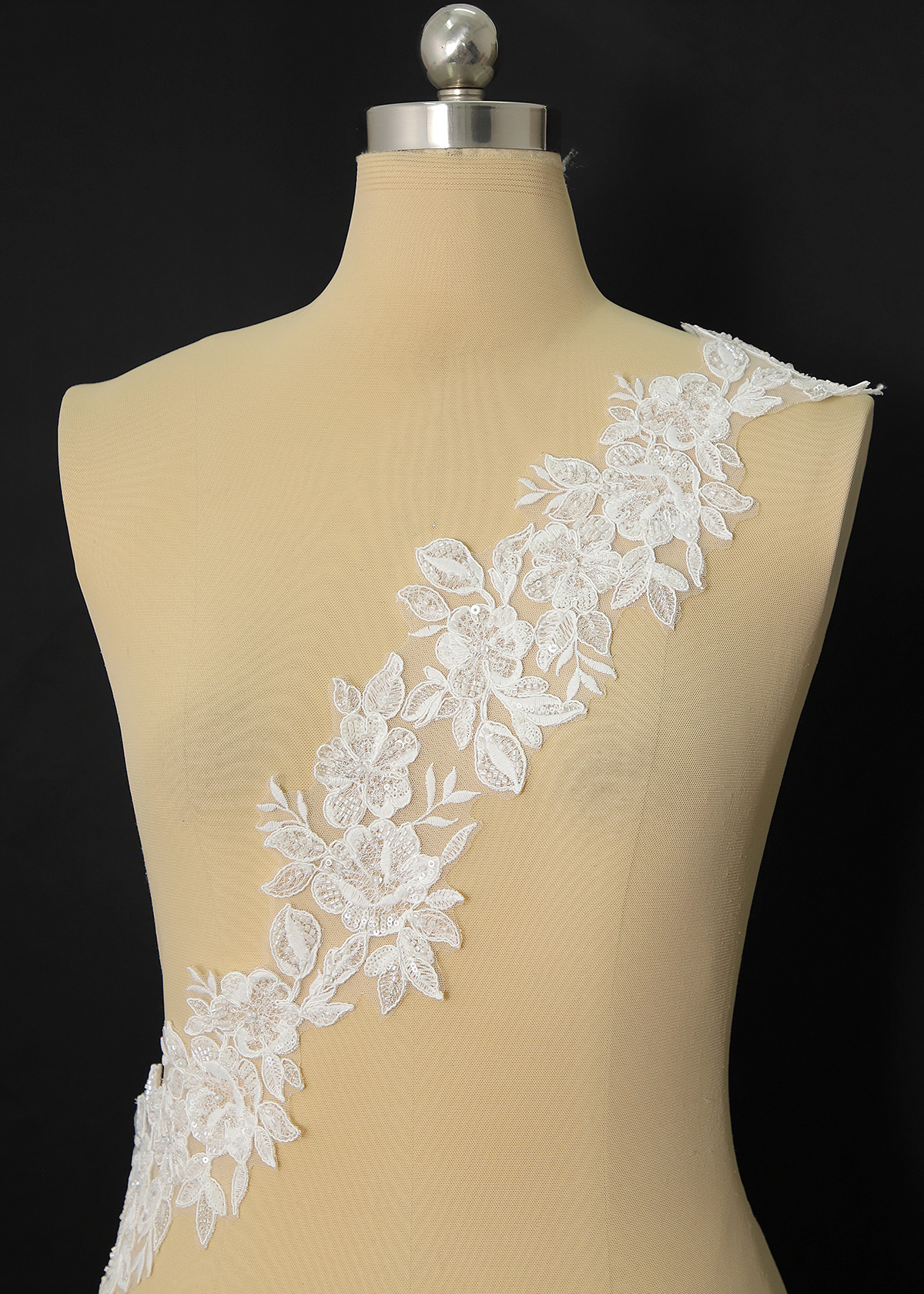 Yanzi lace bead trim (YZM112)