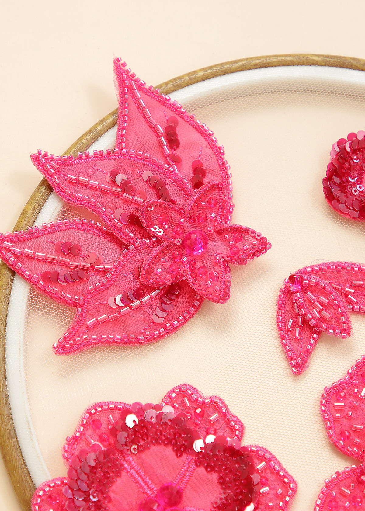Yanzi Handmade 3d Flower Sequin Beads Applique(YZX173)