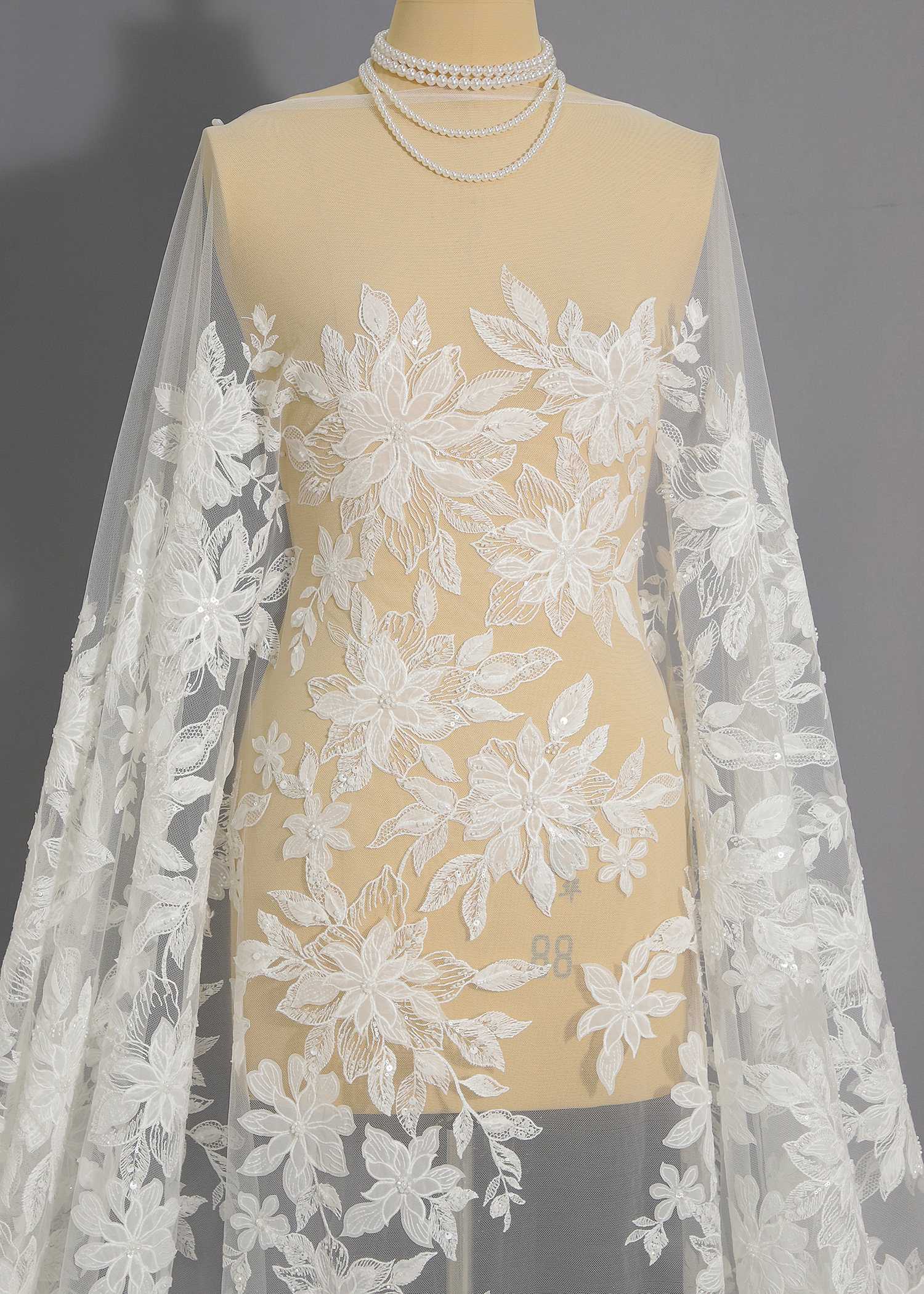 Yanzi floral beaded sequin embroidered lace (YZZX942)