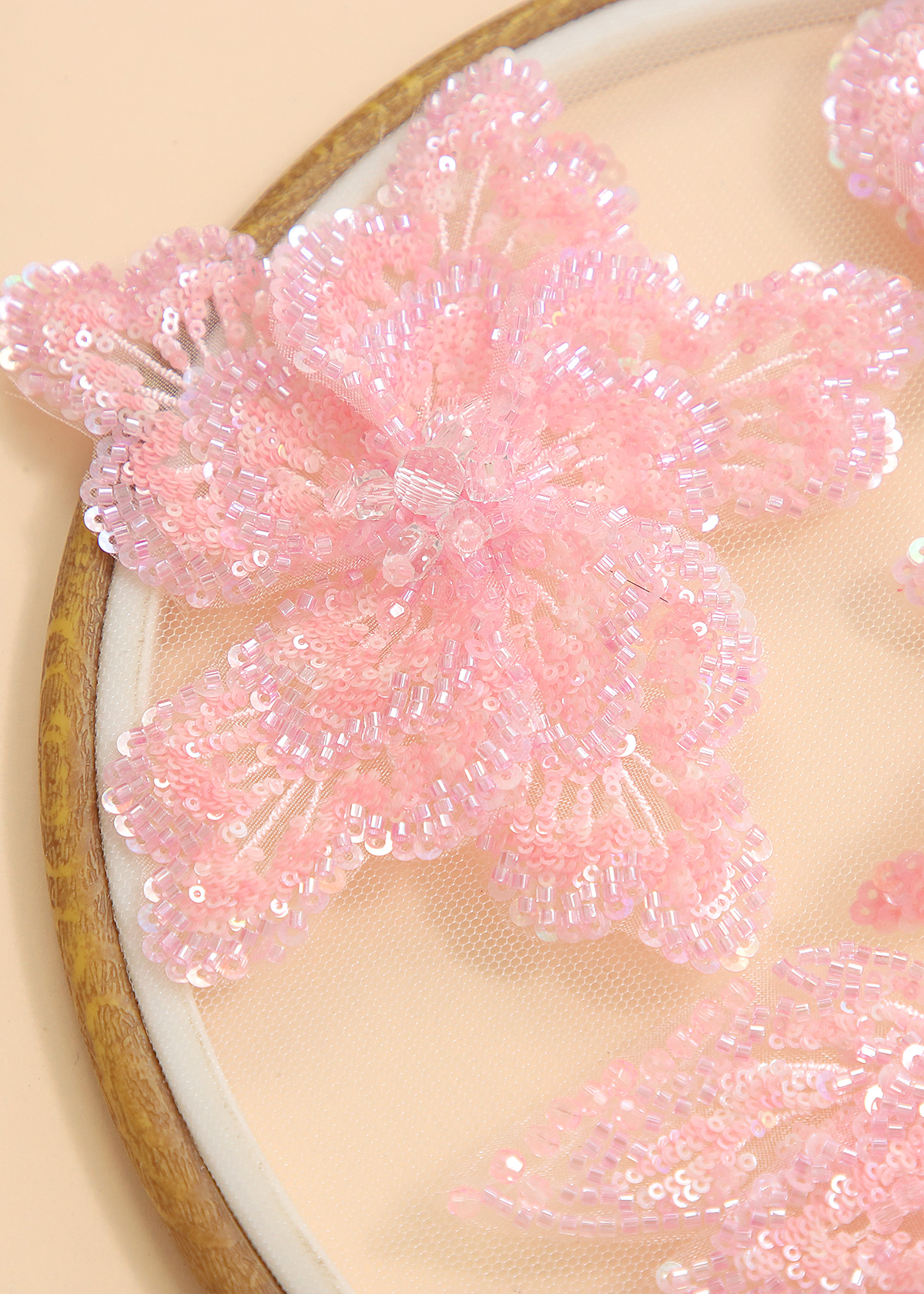 Yanzi Handmade 3d Flower Sequin Beads Applique(YZX202-206)