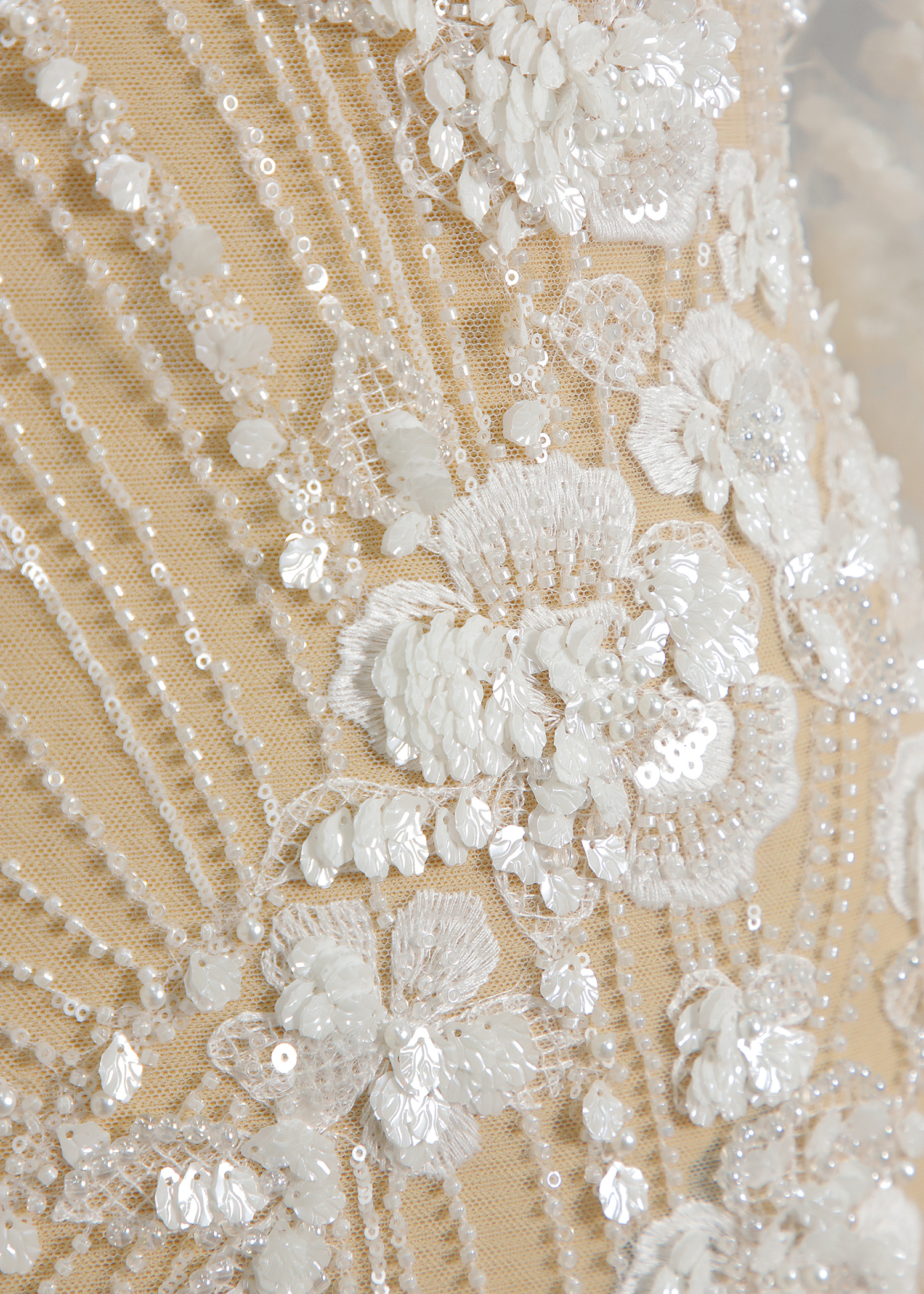 Yanzi bridal fabric luxury embroidery beads sequins lace (YZZX1045)