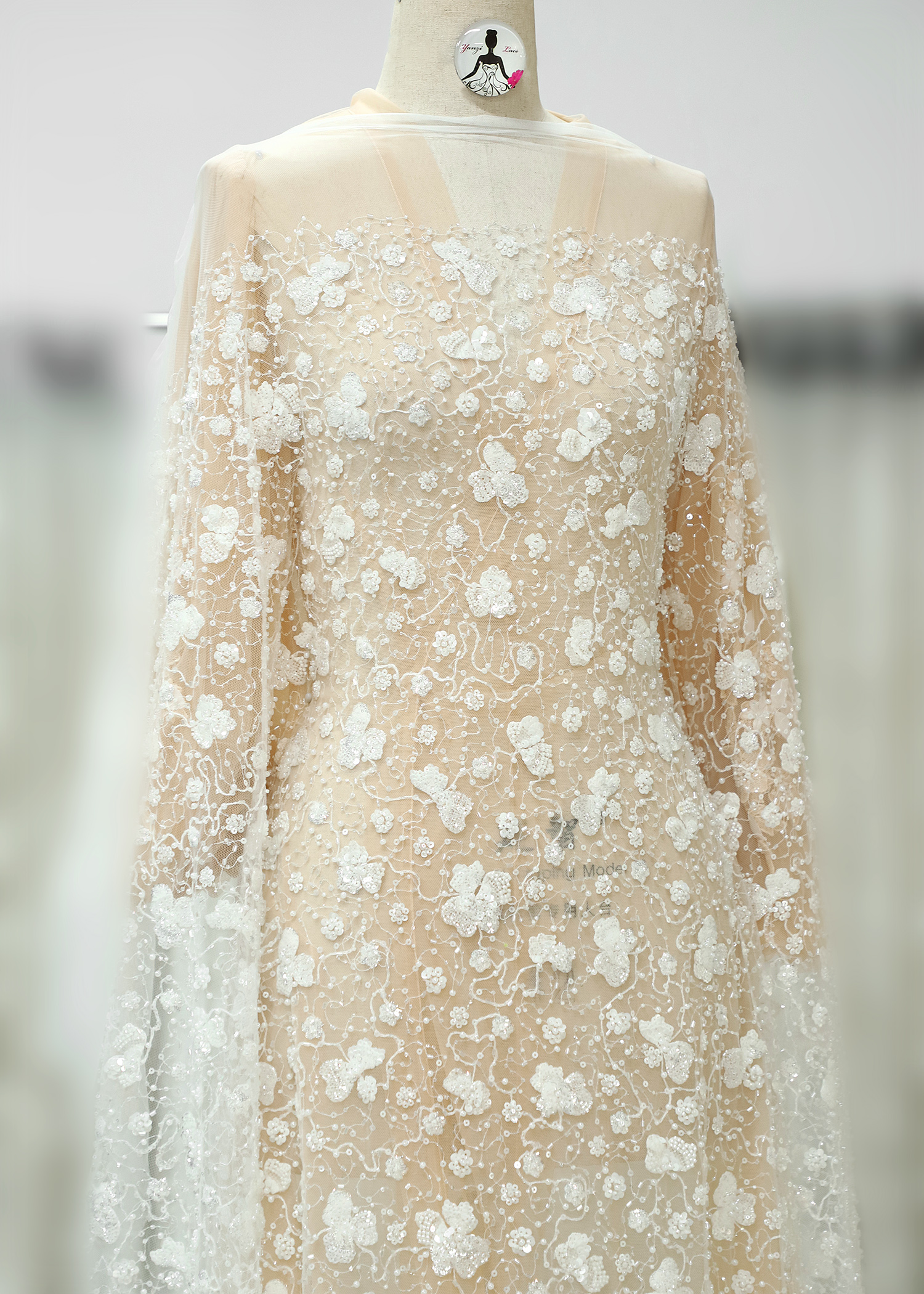 Yanzi  beaded sequin embroidered lace (YZZX777)