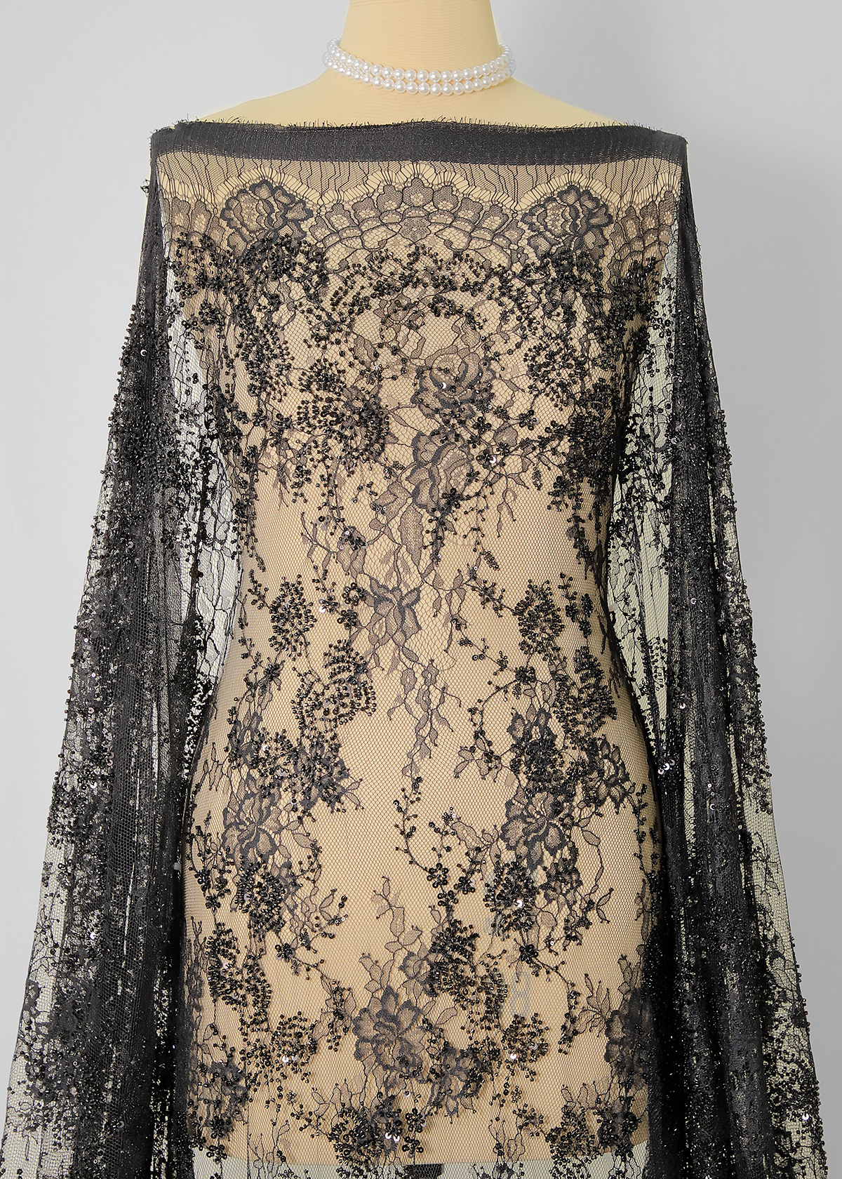 Yanzi cEyelash lace with bead embroidery fabric (YZZX892+L9315）