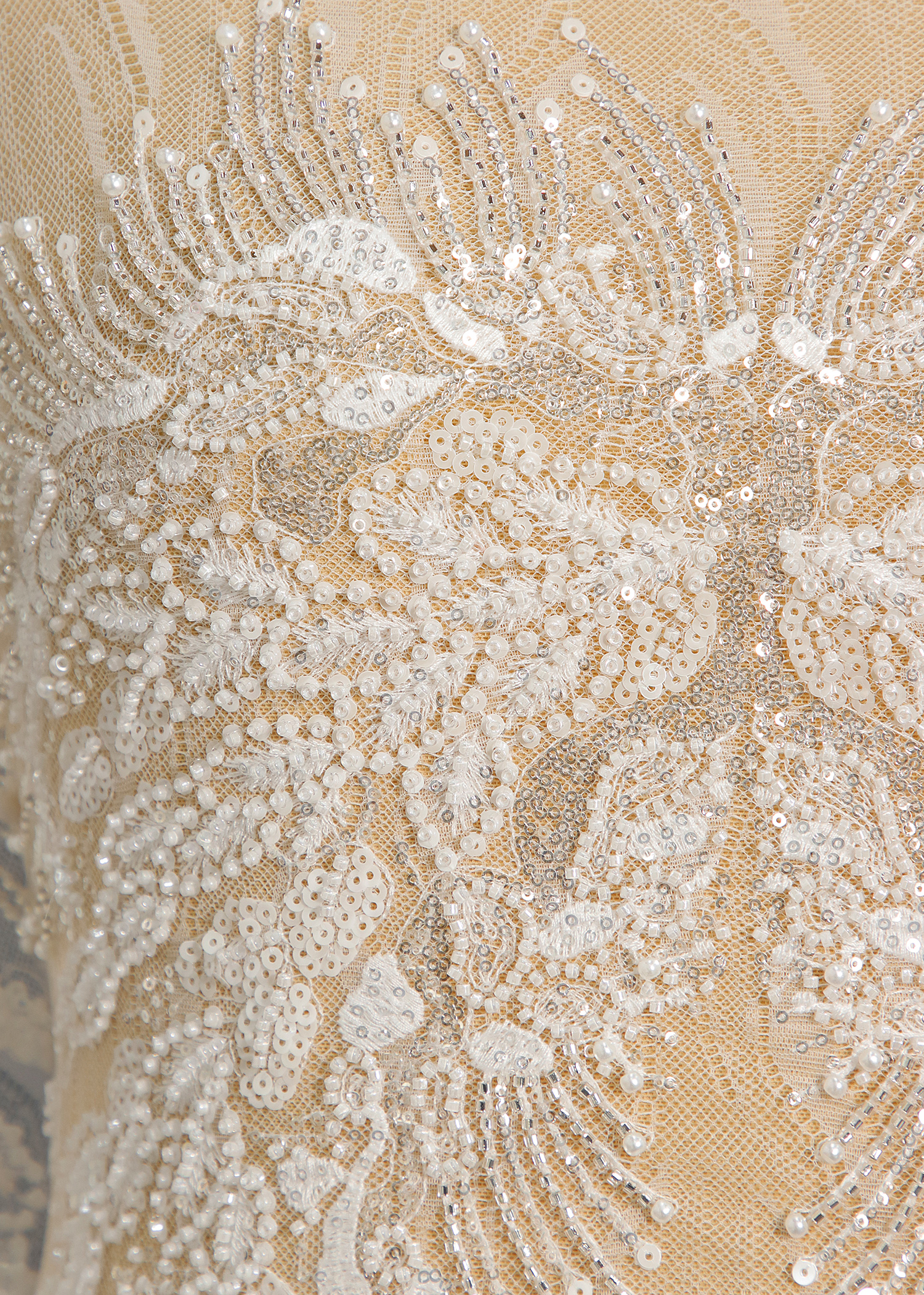 Yanzi bridal fabric luxury embroidery beads sequins lace (YZZX1062)