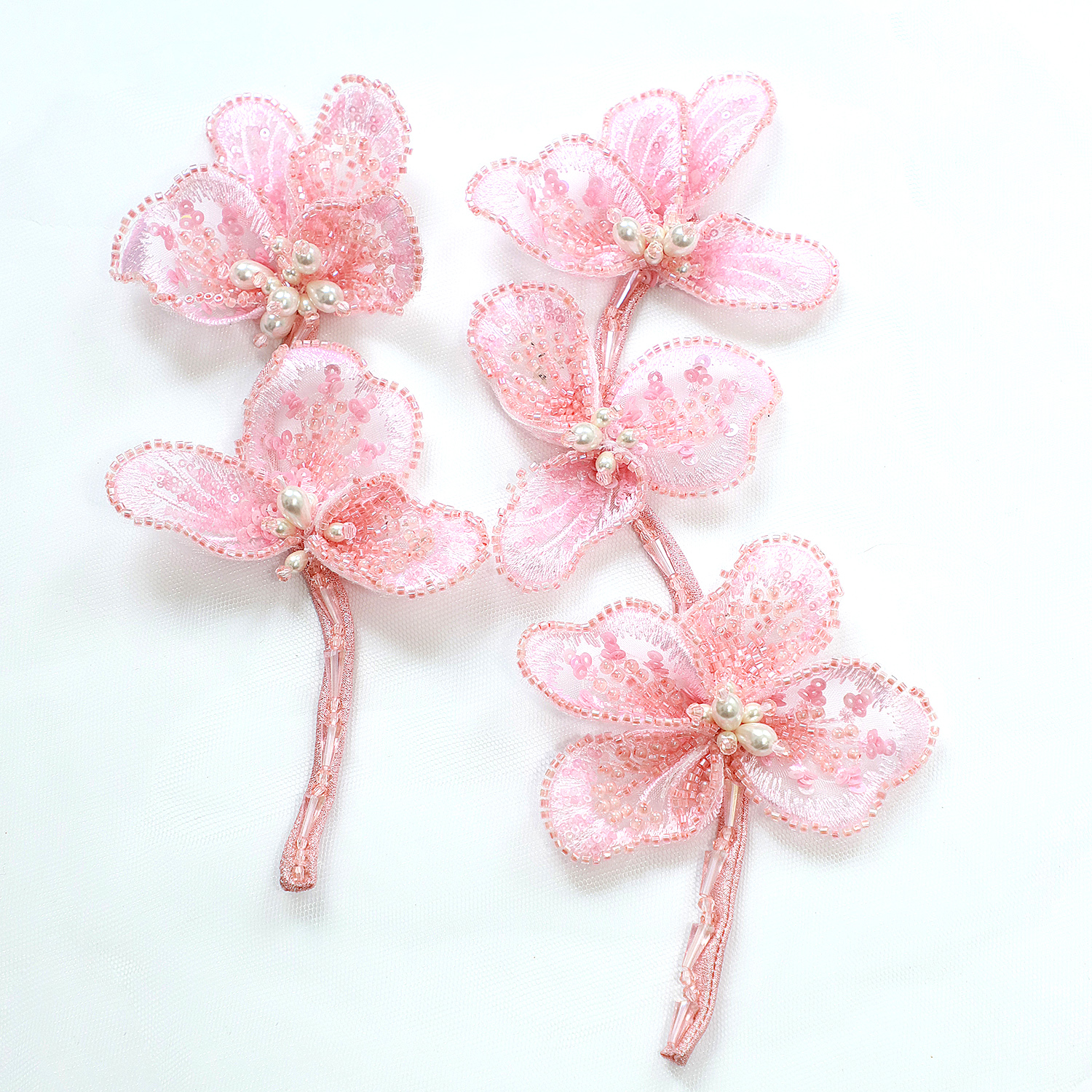 Yanzi Handmade 3d Flower Sequin Beads Applique for Dress Clothing Accessories (YZDH160）