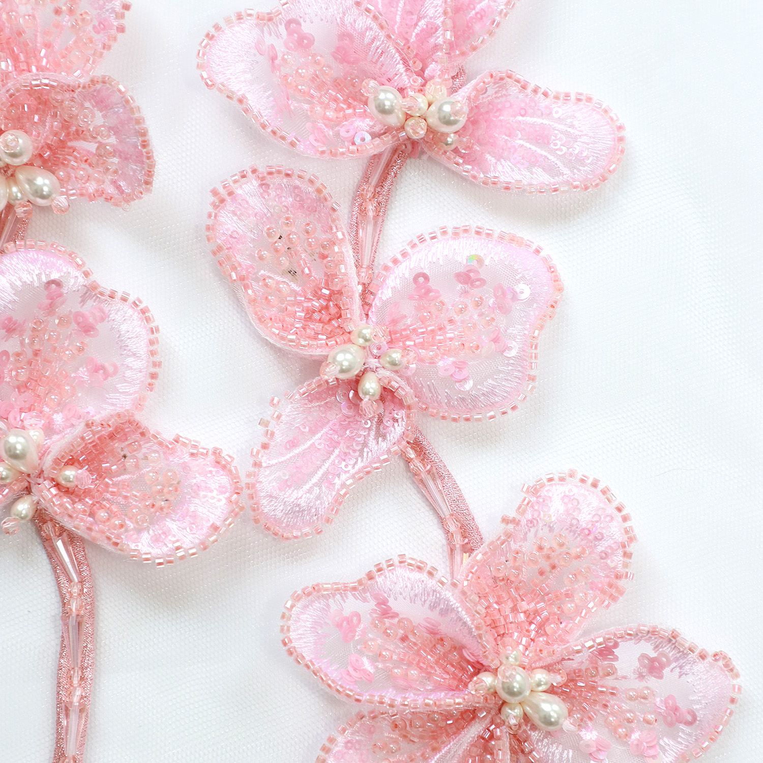 Yanzi Handmade 3d Flower Sequin Beads Applique for Dress Clothing Accessories (YZDH160）