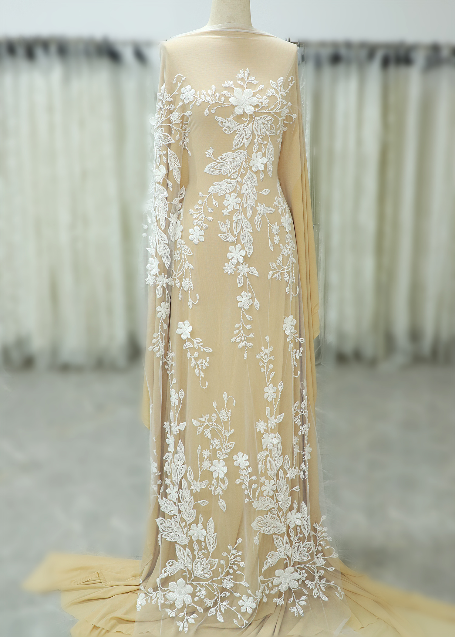 Yanzi 3D floral embroidered lace with beaded sequin  (YZZX765)