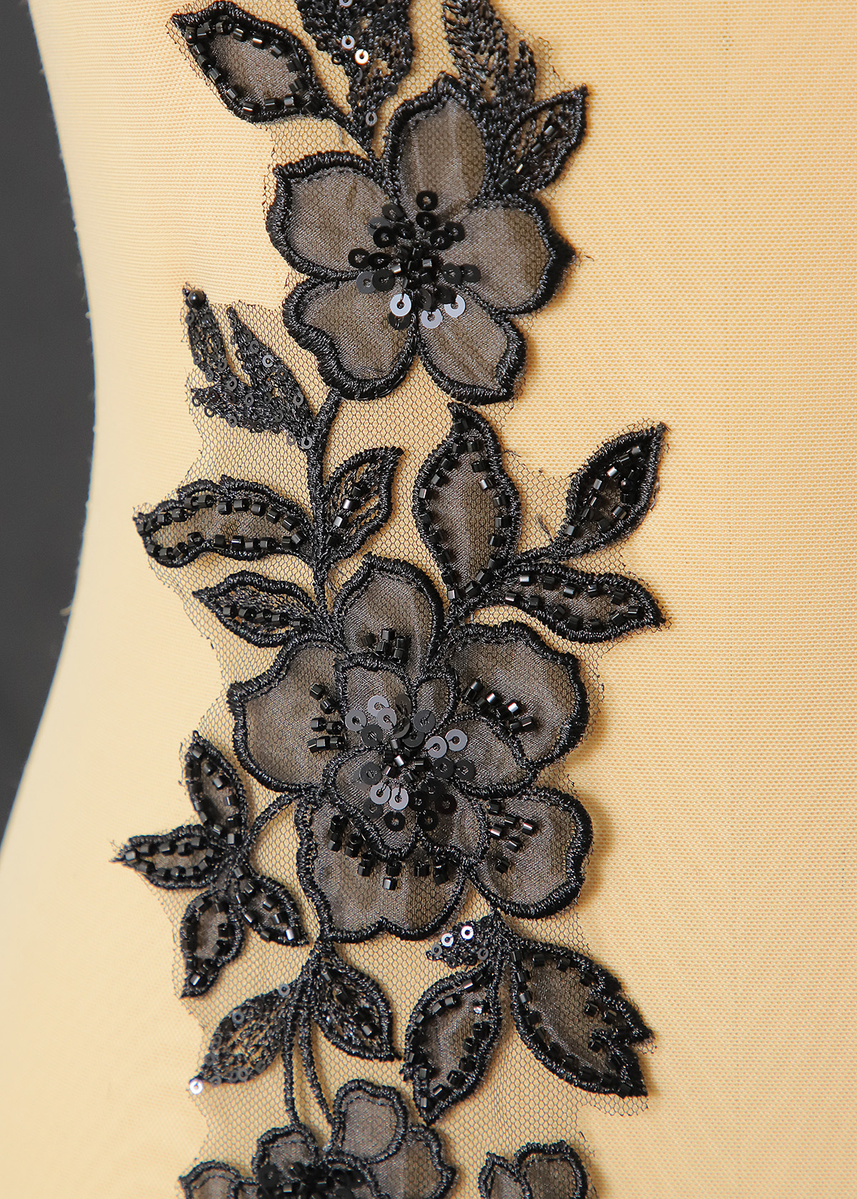 Yanzi lace bead trim (YZM126)
