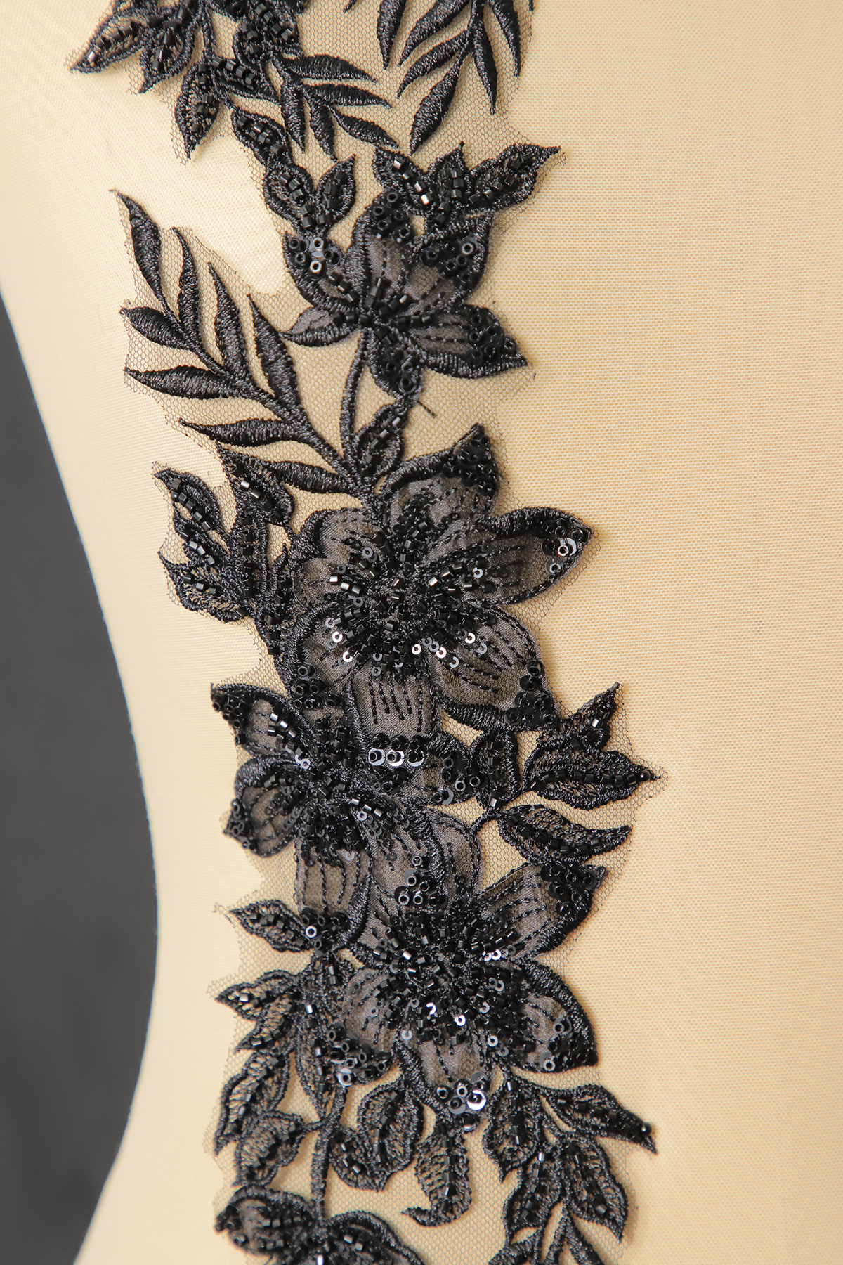 Yanzi lace bead trim (YZM124)