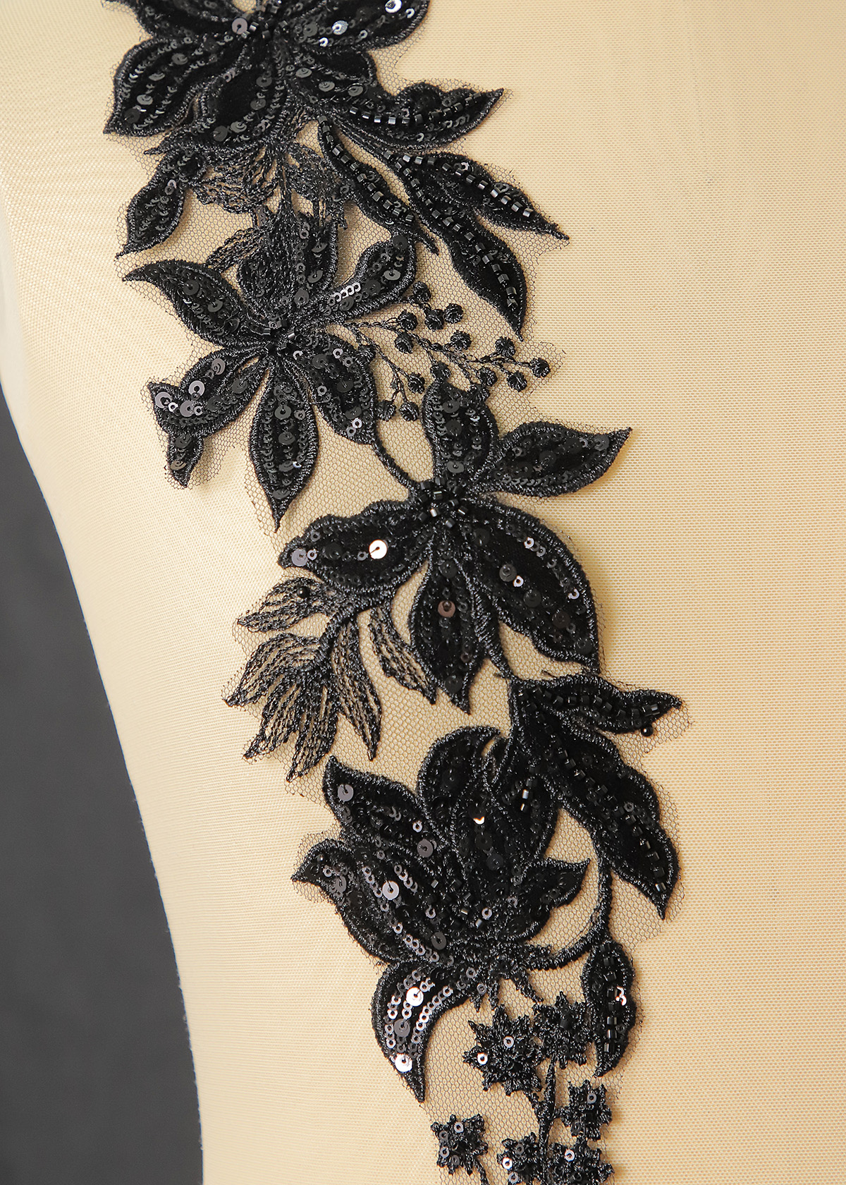 Yanzi lace bead trim (YZM123)