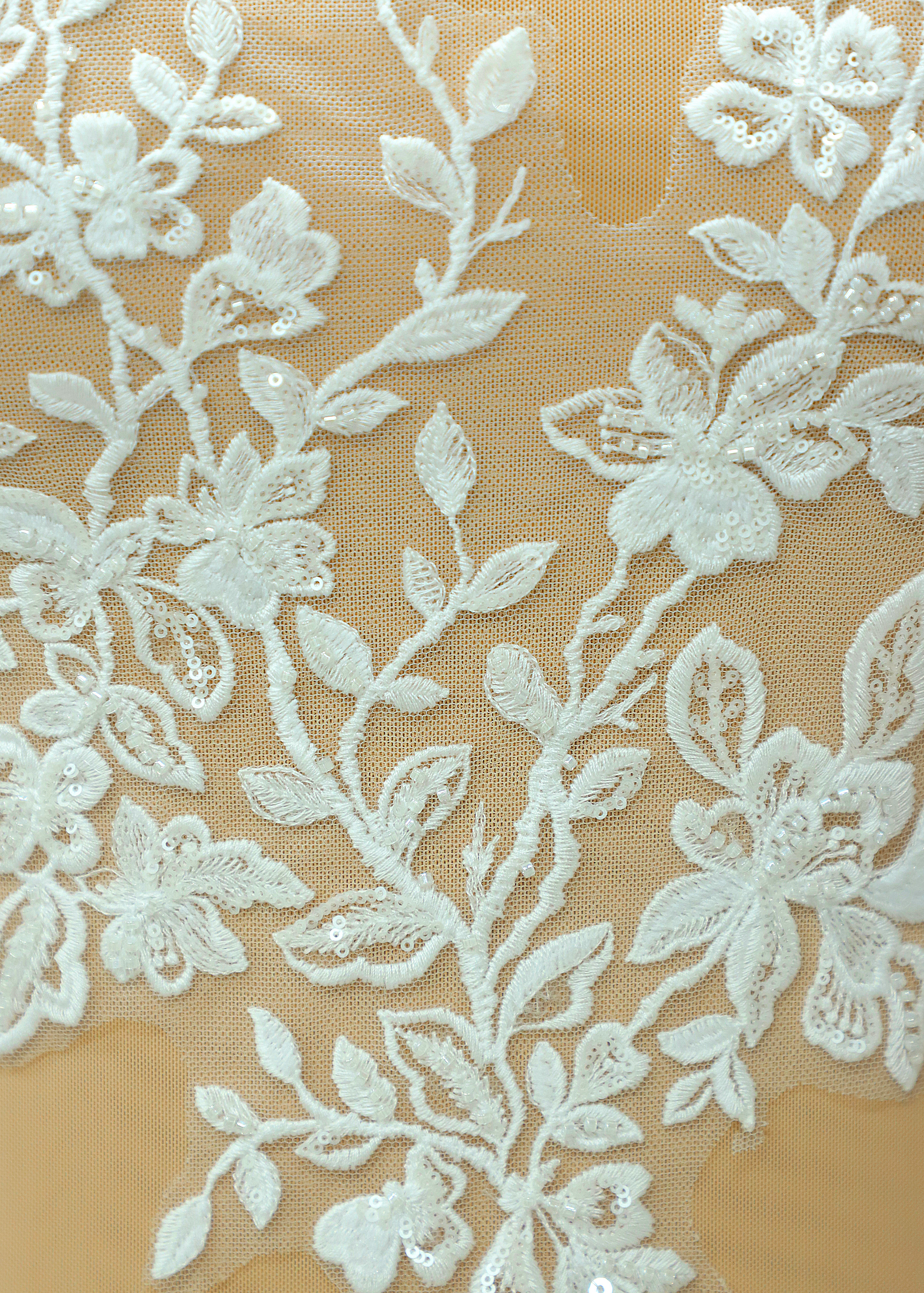 Yanzi embroidery applique floral Laser beaded sequin lace (YZOH146)